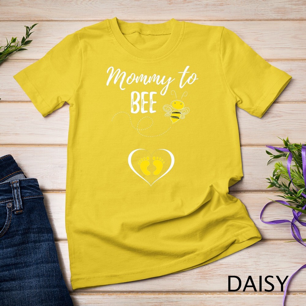 Womens Mommy To Bee T-Shirt Cute Pregnancy Announcement Shirt Unisex T-shirt