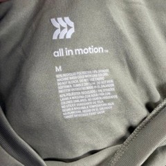 All in Motion Tee Men’s Medium Light Olive Lightweight Relaxed Short Sleeve NWT