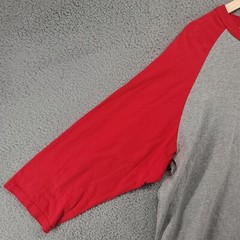 Champion shirt Men’s XL Sports Baseball Shirt Gray and Red 3/4 sleeve Raglan