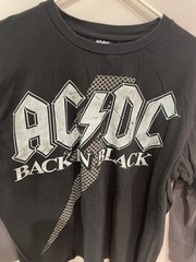 Rockware ACDC Back in Black Fits Adult S Long Sleeve Thermal Cottton Tshirt NICE