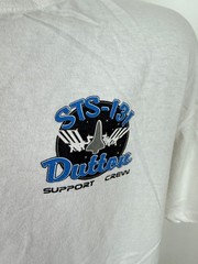 Spacecraft Shirt Adult XL Discovery STS-131 Support Crew Dutton ISS NASA White