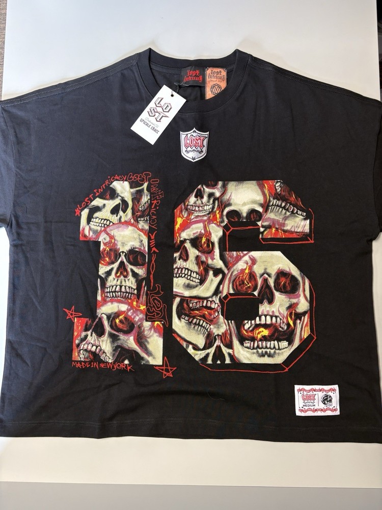 Lost Intricacy Skull 16 Graphic T-Shirt Black NWT Men’s M Oversized Streetwear
