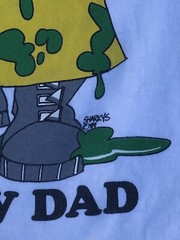 Fathers Day-Vintage 1989 Mr. New Dad Funny Image Printed T-Shirt XL Multi Color