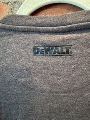 DeWalt Size Medium Men’s Guaranteed Tough Long Sleeve Shirt Gray Black Crew