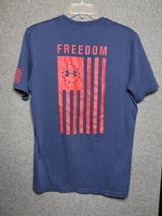 UNDER ARMOUR HeatGear Men’s Freedom T-Shirt Medium Navy Red