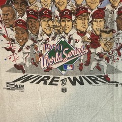 CINCINNATI REDS 1990 World Series Champs Licensed T-Shirt. LARGE Dead Stock VTG