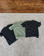 Tommy Bahama Men’s Solid V-Neck SS Cotton Knit Marlin Logo Tee M Black Green