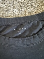 Lot of 2 Mott & Bow Shirts Mens 3XL Classic Crew Light Weight Black & Gray