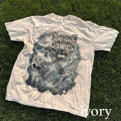 Retro Arctic Snow Leopard Comfort Tee