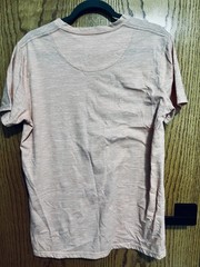 Hollister. Men’s pink tee. V neck with emblem Medium