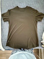 Bylt Drop cut shirt. Army green. Large.