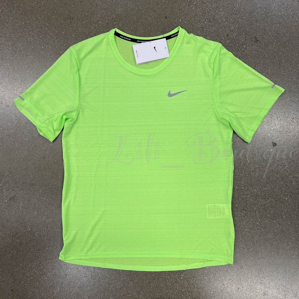 NWT Nike CU5992-358 Men’s Dri-Fit Miler Running Training Top Ghost Green Size S