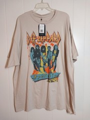 Junk Food Tees Def Leppard Hysteria size L Sand T-Shirt Oversize