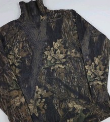 Vintage Cabela’s Woodland Camouflage Fleece Turtleneck Shirt Outdoor Tree Camo