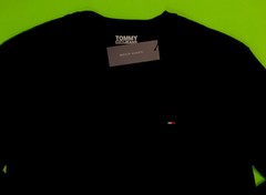 TOMMY HILFIGER Men’s Long Sleeve T-Shirt Size LARGE Black w/White Cotton NEW
