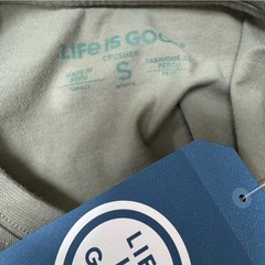 Life Is Good Chicken Pot Pi Crusher Tee Shirt Men Small NWT Humor Puns