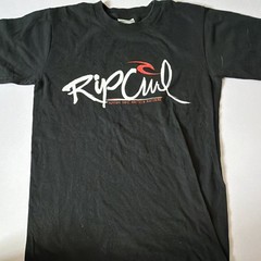 RIP CURL Black Graphic Print Logo Men’s Crew Neck Short Sleeve T-Shirt S – 0077