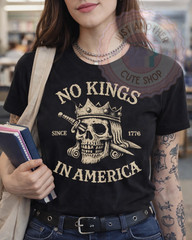 No Kings In America T-Shirt ✩ USA Protest Shirt Anti-Authoritarian ✩ Anti-Trump!