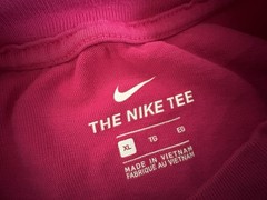 Nike World Tour T-Shirt XL Pink City List Beaverton Oregon Move Your Body Sole