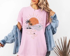 Coastal Sunset Comfort Tee Beach Ocean Vacation Relaxed Fit Soft Feel