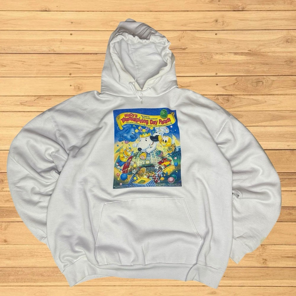 Vintage Macy’s Thanksgiving Day Parade Snoopy Blues Clues Arthur sweatshirt