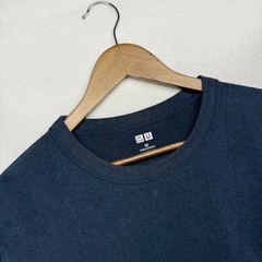 Uniqlo Blank Shirt Men’s medium Blue Navy Crewneck Heavyweight Thick Collar Crew