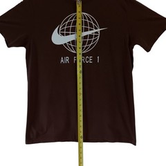 Nike Air Force 1 men’s brown short-sleeve graphic t-shirt size M