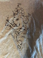 Akinz Hand-Printed Octopus & Ship Design T-Shirt Gray Crew Neck organic tee