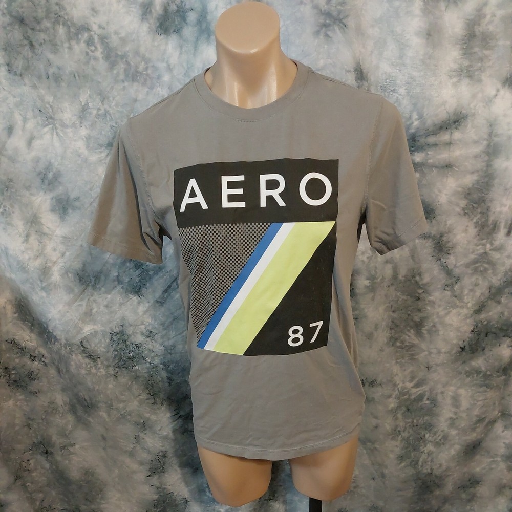 Aeropostale 87 T-shirt Size Medium stretch fit Big Aero logo gray