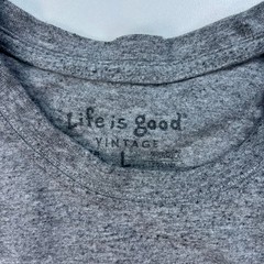Life is Good Vintage Shirt Mens Large Gray Crew Neck Jeep Outdoors Casual