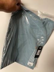 TRAVIS MATTHEW LARGE T SHIRT – NEW W TAGS IN PACKAGING