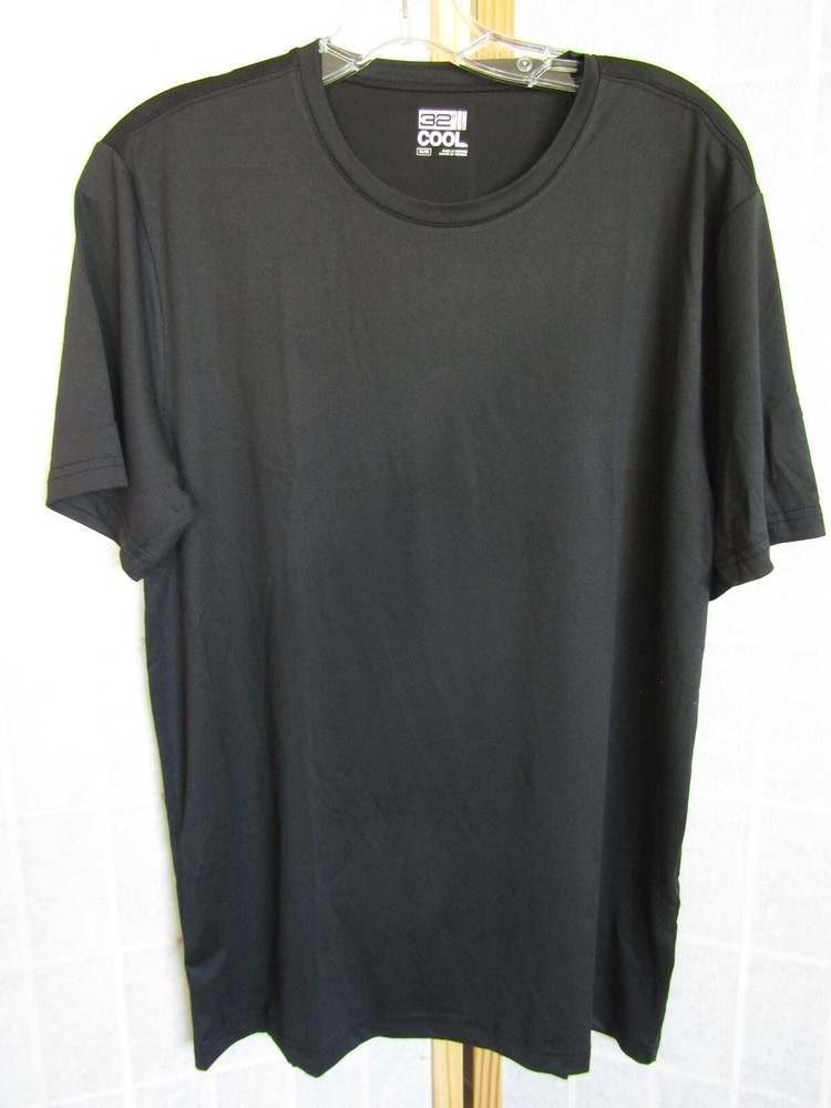 NWT 32 Degrees Cool Black Short Sleeve Polyester Blend T-Shirt Men’s Size L