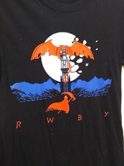 RWBY ~ Top Women Sm – Rooster Teeth Amine Black T-shirt w Front Graphic