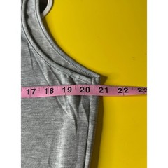 Mens Gray Muscle Tank Top Size Medium Lightweight Scoop Neck Gym Shirt Beach