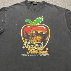 Vintage 90s New York New York Hotel Casino T Shirt XL Las Vegas Skyline USA Tag