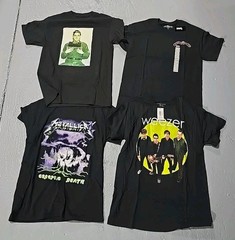 Weezer Elvis Metallica Rolling Stones Graphic Men’s T-Shirt 4pc SZ Medium (P)
