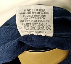 Vtg 90s Discovery Channel USA “Listen to Your Mother” Earth blue t-shirt Large