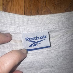 VINTAGE 90’s Reebok USA L embroidery Logo CLASSIC T SHIRT Gray