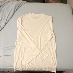 Fresh Clean Threads Men’s White Long Sleeve Crew Neck T-Shirt, Size L