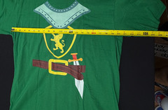 T-Shirt Knight In Armor Ren Faire Fantasy coat of arms green 100% cotton b43