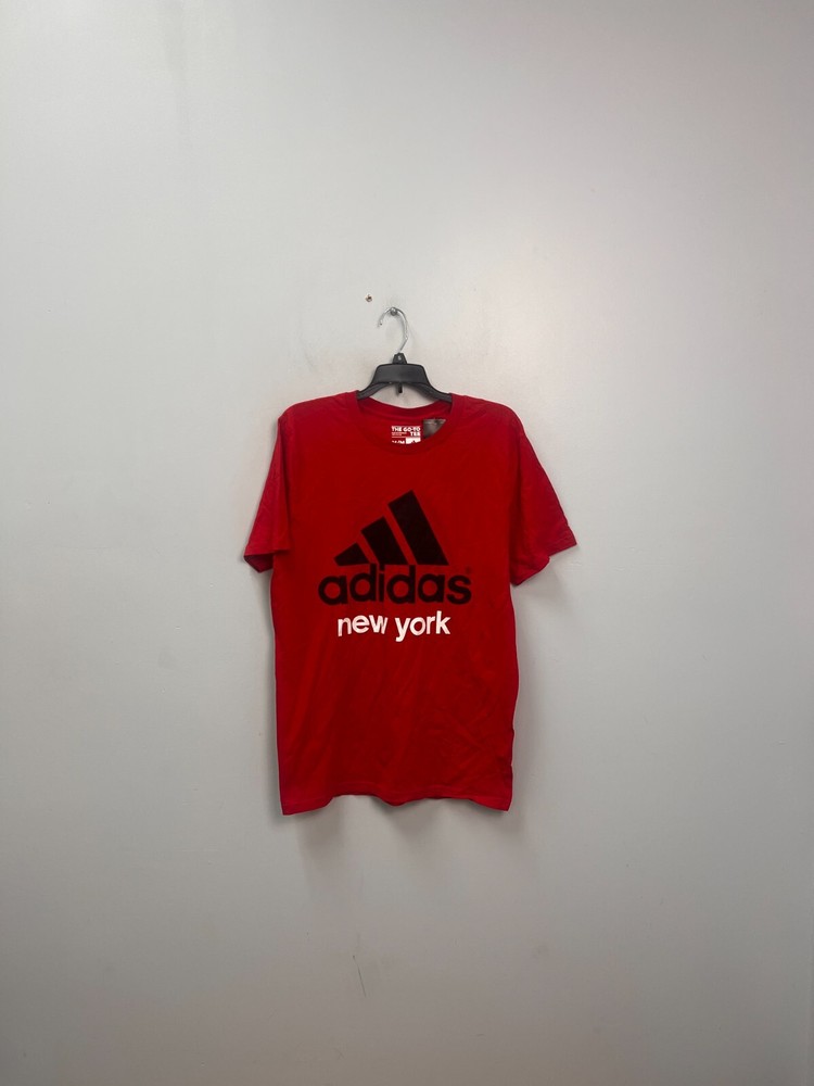 Adidas The Go-To Tee Red Cities & Plain 3 Striped Logo Graphic T-Shirt adults