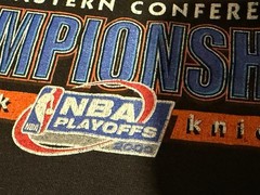 Vintage 2000 Champion New York Knicks XL Eastern Conference Championship T-Shirt