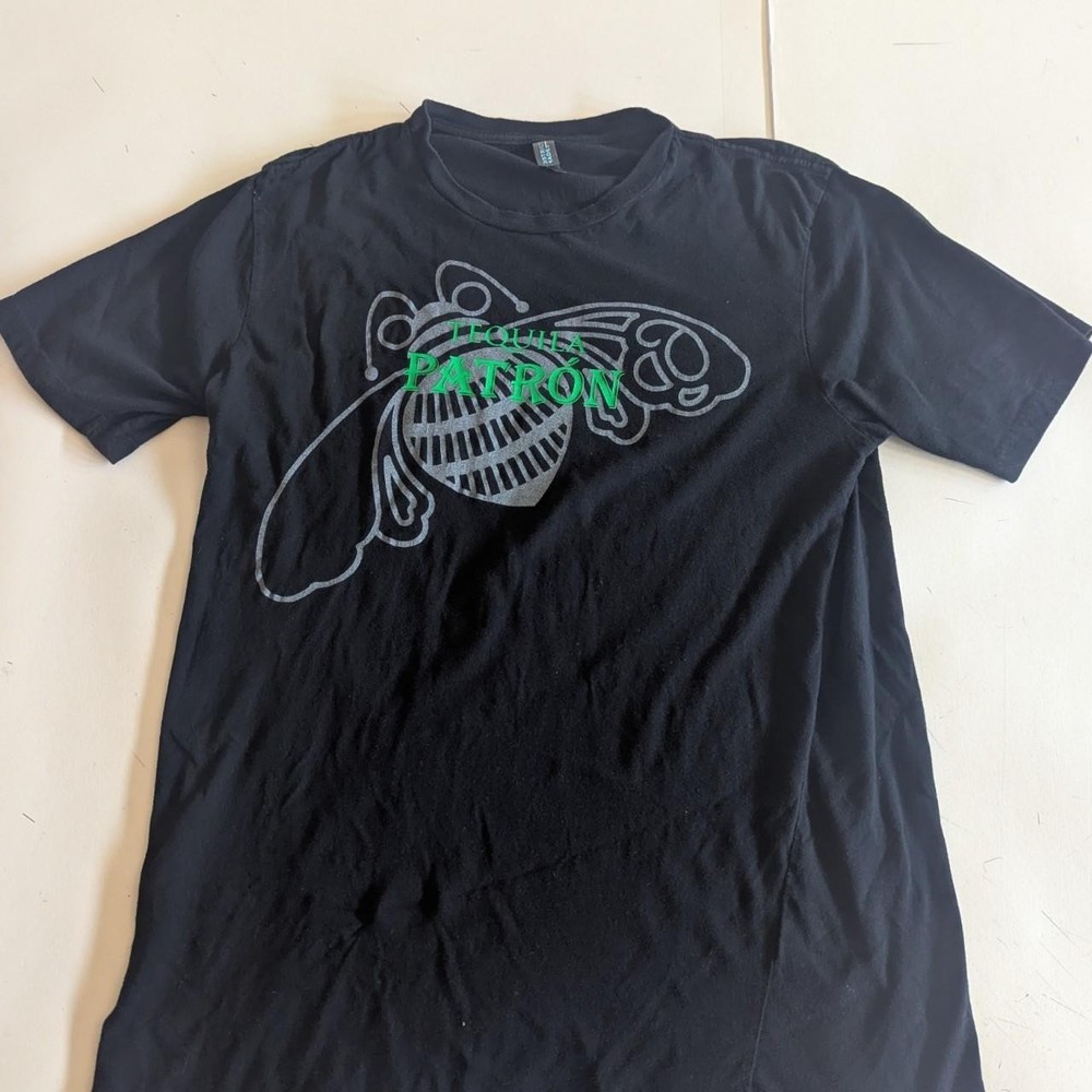 District Made Tequila Patrón Logo Graphic Print T-Shirt Black Men’s Size M