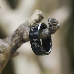 8mm Black Etched Deer Head Tungsten Carbide Wedding Band Men’s Hunting Ring S…