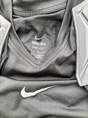 NEW Nike Men’s Pro Hyperstrong 4 pad Mens L Football Top Black AQ2733-010 NWT