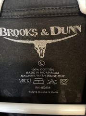 Brooks & Dunn 2013 Metal Rodeo Graphic Band Tour T Shirt Size Medium