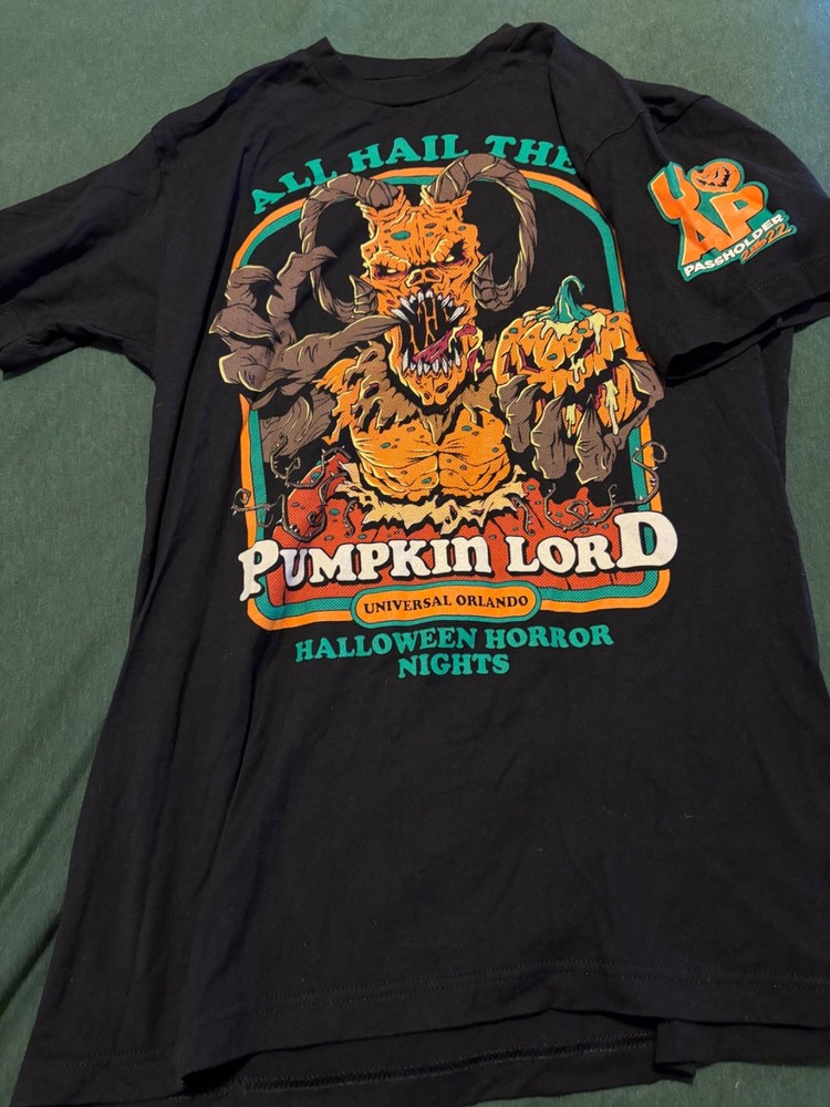 Universal Studios Halloween Horror Nights 2022 Pumpkin Lord Passholder Tee-Med