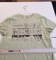 Charlie Brown & Peanuts TEE shirt , Men, XL. Green. Pre-washed.