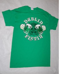 MENS T SHIRT Green Irish BEER MUGS Dublin Fistin M 38-40 St Patrick’s Day