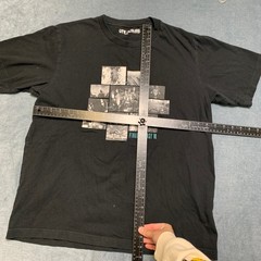 Uniqlo UT Final Fantasy 35th Anniversary Graphic T-Shirt Mens Large Black Casual